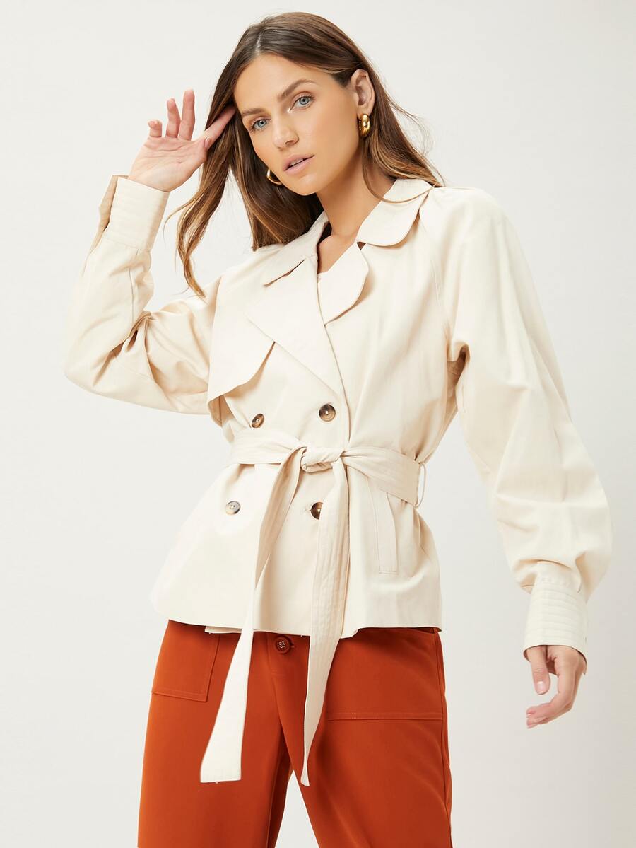 MOTF PREMIUM 腰帶風衣外套 - 米色 - 查看 1