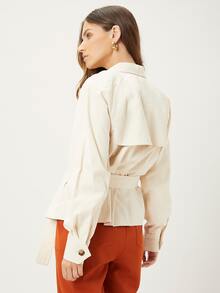 MOTF PREMIUM 腰帶風衣外套 - 米色 - 查看 2