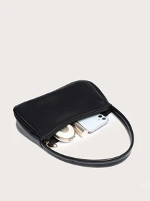 The Ladies' Single-Shoulder Baguette Bag Is Solid Color, Compact, Lightweight, And Stylish, Suitable For Going Out.