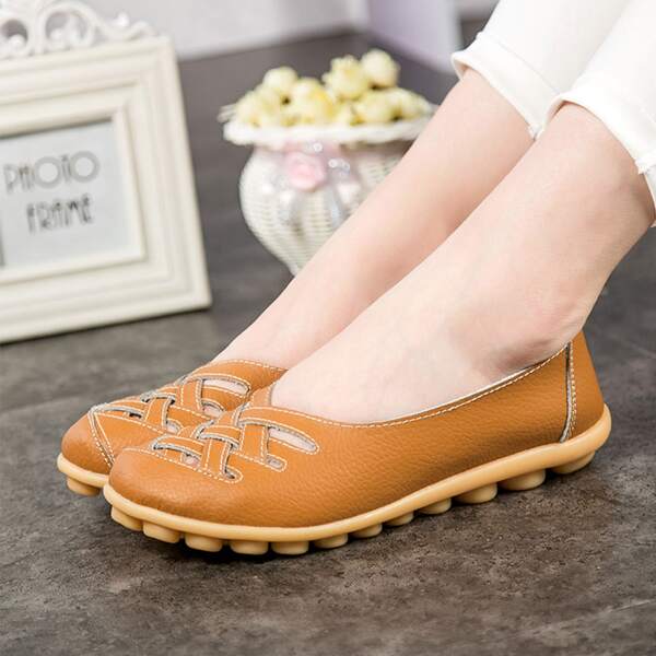 

Hollow Out Slip On Flats, Brown