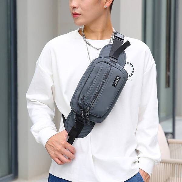 

Men Letter Graphic Fanny Pack, Grey