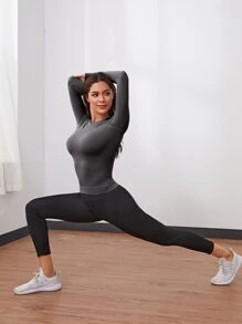 Easithlete Seamless Letter Graphic Sports Long Sleeve Tee With Thumb Hole Fitted Shirt - Black - View 5