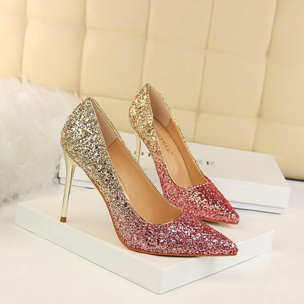 

Allover Glitter Decor Stiletto Court Heels, Multicolor