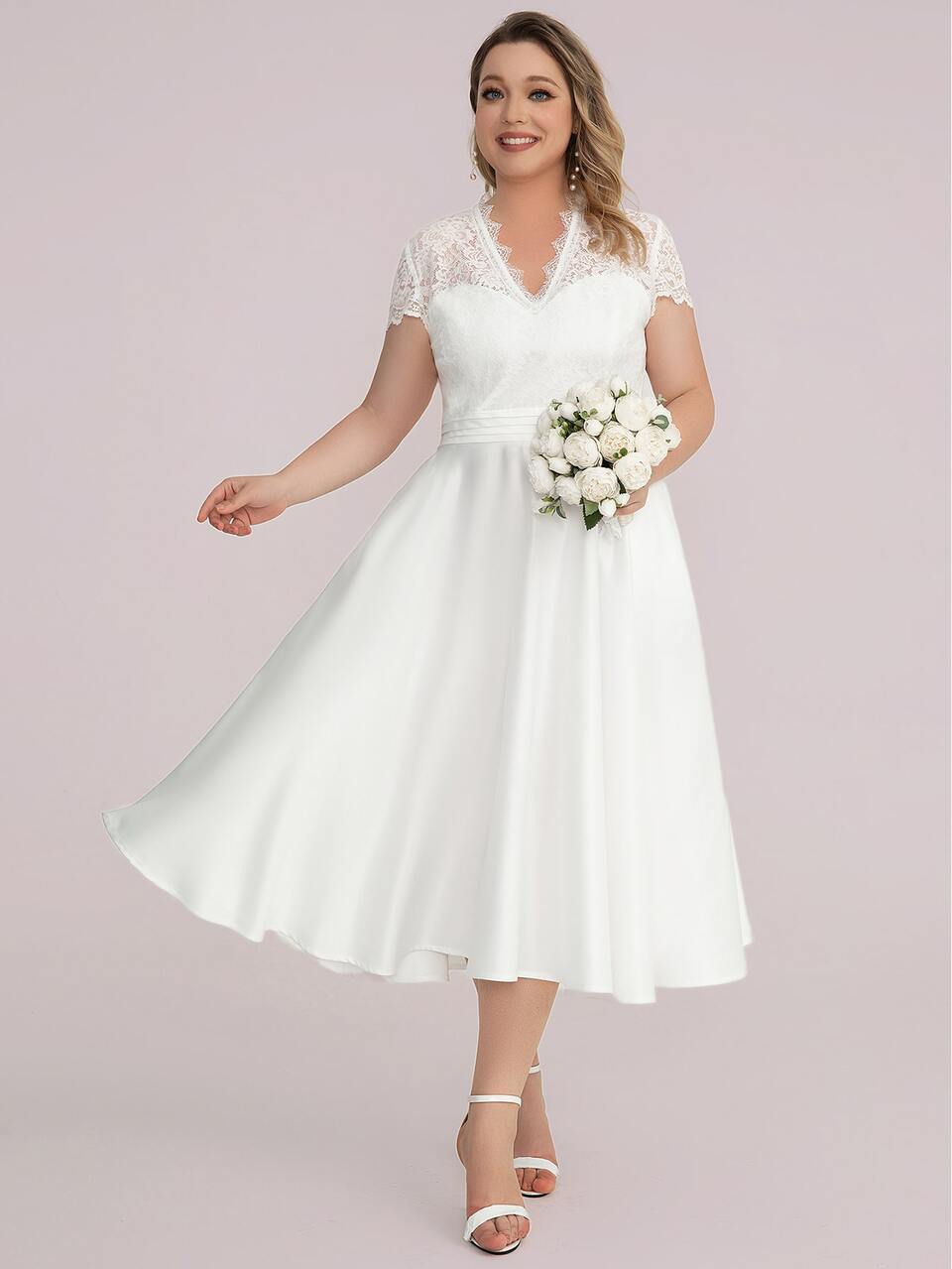 Elegant Short Sleeve Lace Mid-Length Bridesmaid/Mother Of The Bride Dress