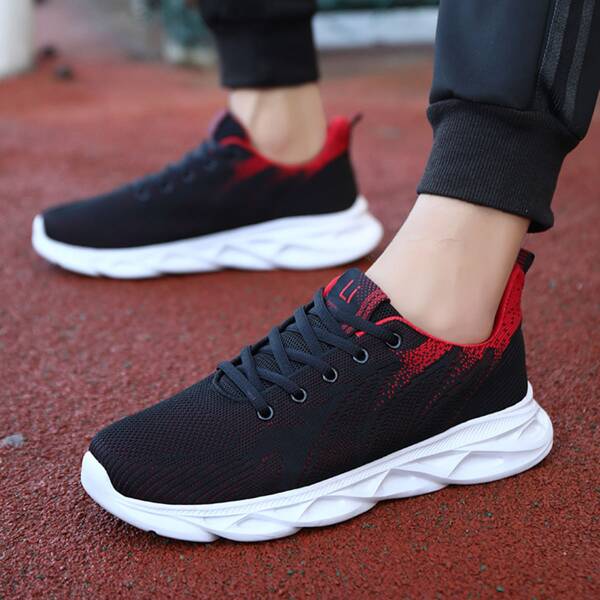 

Men Fire Graphic Running Shoes, Black