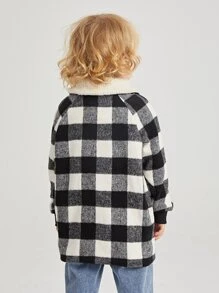 SHEIN 小男童大格紋插肩袖翻蓋口袋羊絨領口花呢外套