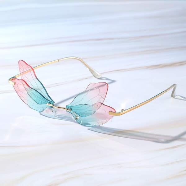 

Ombre Lens Structured Frame Sunglasses