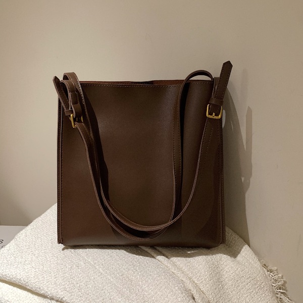 

Minimalist Tote Bag, Coffee brown
