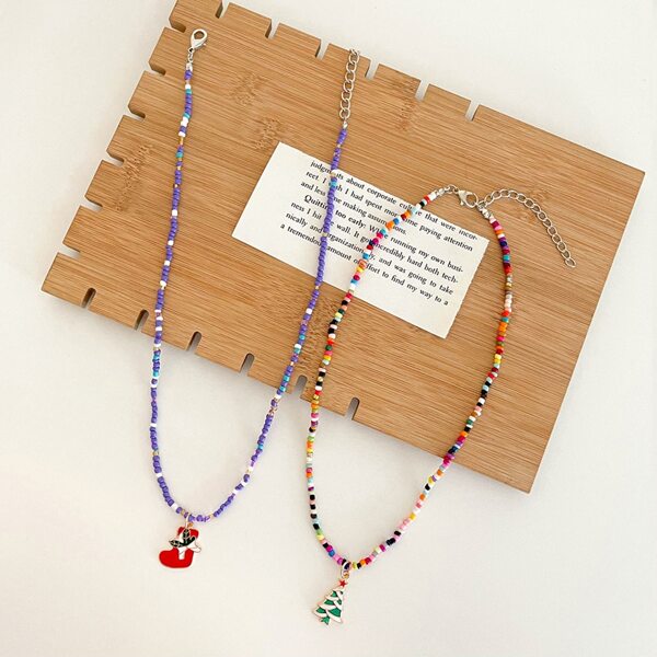 

2pcs Christmas Tree Charm Beaded Necklace, Multicolor