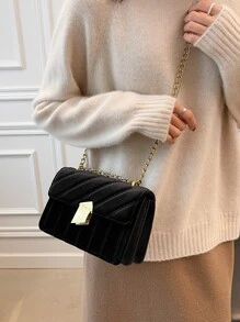 Large Capacity, Lightweight, Portable Casual, Fashion Velvet Metal Decor Flap Square Bag For Girls, Women, College Students, Rookies & White-collar Workers For Autumn & Winter, Warm Winter, For Fall, Winter Essential, For Work, Office, Commute, College - Black - View 2