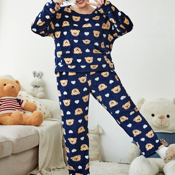 

Plus Bear And Heart Print Flannel Top & Pants PJ Set, Multicolor
