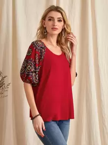 EMERY ROSE Top con estampado de dibujo de manga raglán - Rojo - Ver 4