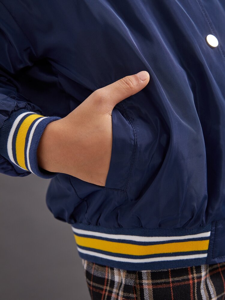 SHEIN Girls Letter Embroidery Striped Trim Drop Shoulder Varsity Jacket - Navy Blue - View 3