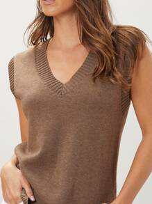 SHEIN 再生滌開衩毛衣背心 - 咖啡棕 - 查看 7