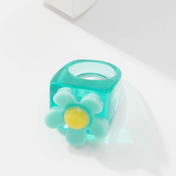 

Flower Decor Resin Ring, Green