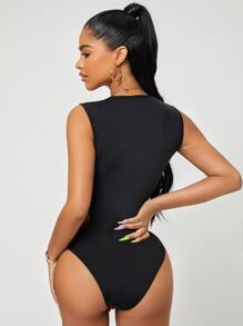 SHEIN SXY Cut Out Slim Fit Bodysuit - Black - View 2