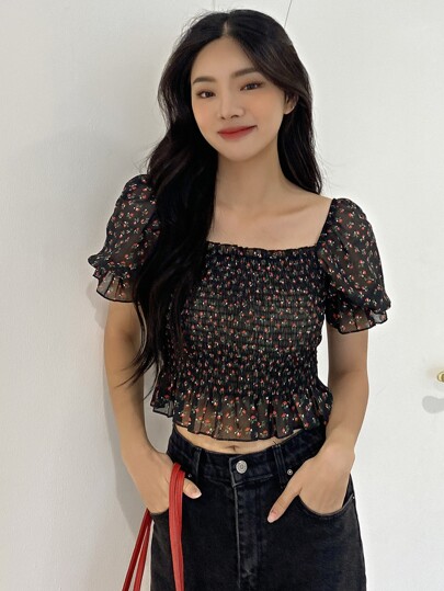 Ditsy Floral Print Flounce Sleeve Shirred Peplum Crop Blouse