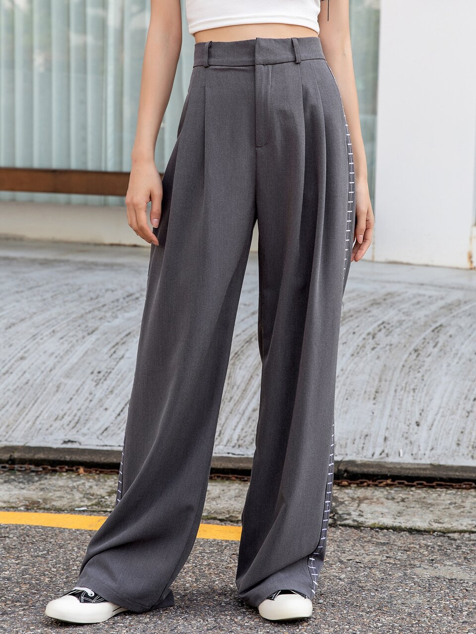 Fold Pleated Top-stitching Pants