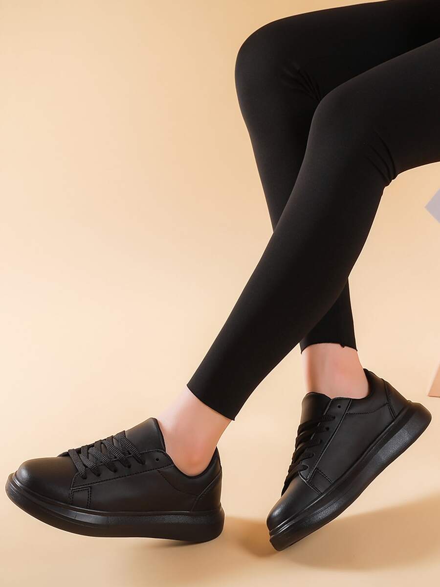 Minimalist Lace-up Front Skate Shoes - Black - View 1