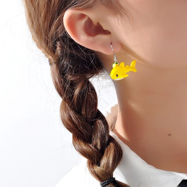 

Girls Shark Decor Earrings, Multicolor