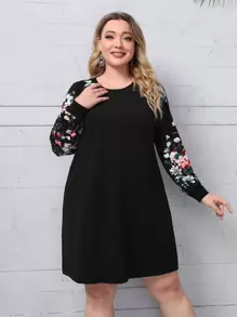 EMERY ROSE Vestido con estampado floral de manga raglán - Negro - Ver 1