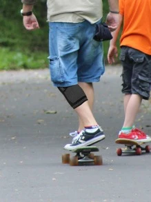 1入組條紋圖案運動膝蓋墊 - 黑色 - 查看 6