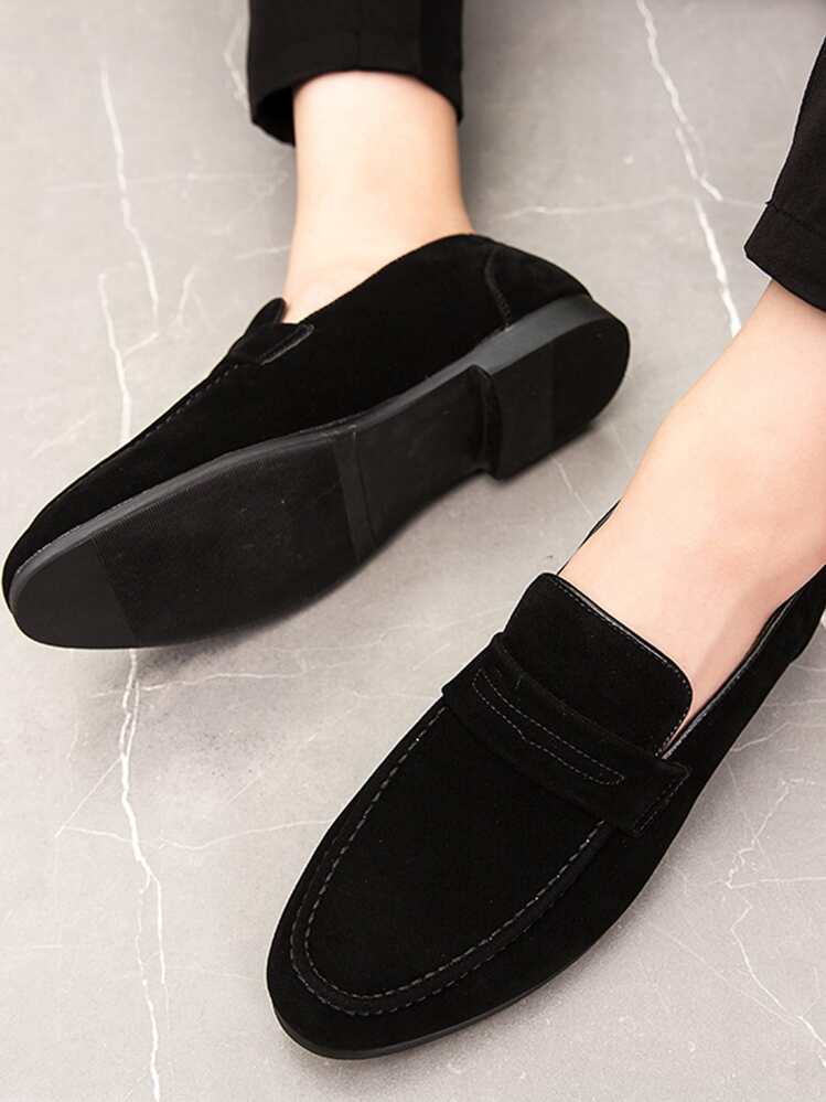 Men Minimalist Slip-On Penny Loafers - Black - View 4