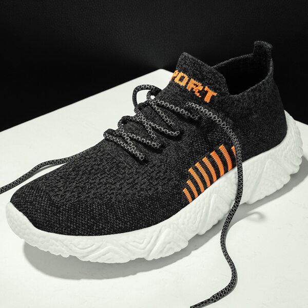 

Men Colorblock Lace Up Front Sneakers, Black