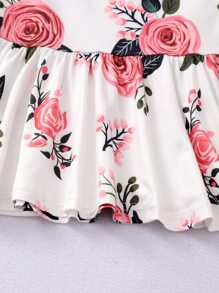 SHEIN 年輕女孩花卉印花荷葉邊上衣與破洞牛仔褲 - 彩色 - 查看 3