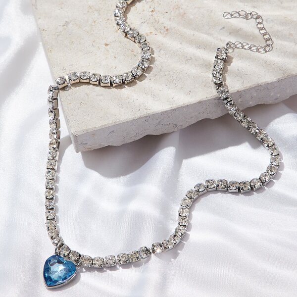 

Rhinestone Heart Decor Necklace, Blue