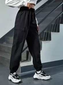 SHEIN EZwear Slogan Graphic Flap Pocket Trousers - Black - View 5