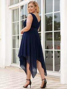 EVERPRETTY Plus Contrast Lace Asymmetrical Hem Party Dress - Navy Blue - View 2