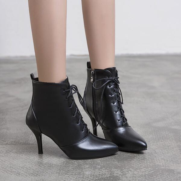

Minimalist Stiletto Heeled Boots, Black