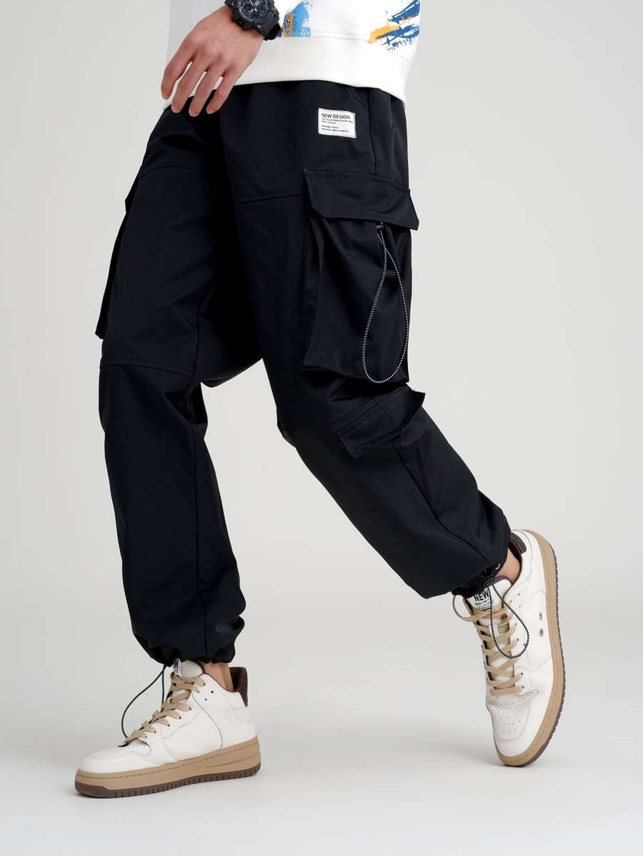 Manfinity Quần Nam Dây kéo Đắp vá Túi Slogan Đường phố - màu đen - Xem 1