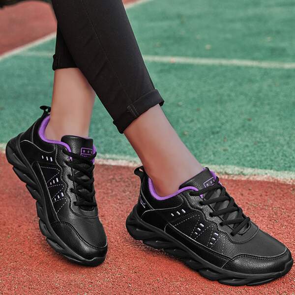 

Letter Patch Lace-up Front Running Shoes, Black