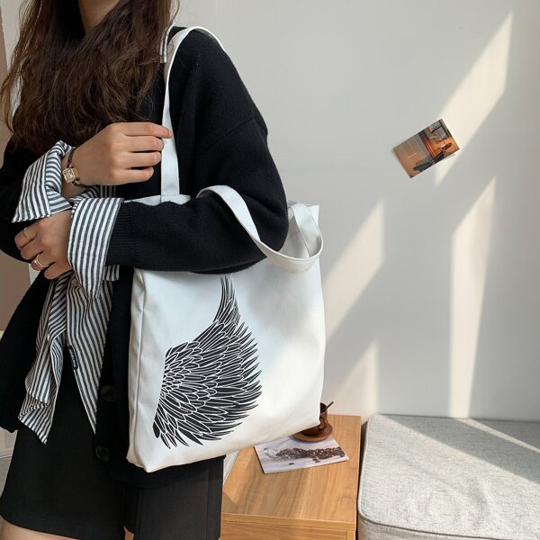 

Wing Graphic Shopper Bag, White
