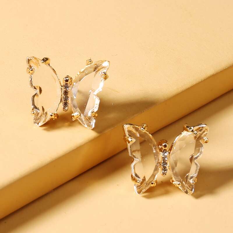 

Butterfly Design Stud Earrings, Clear