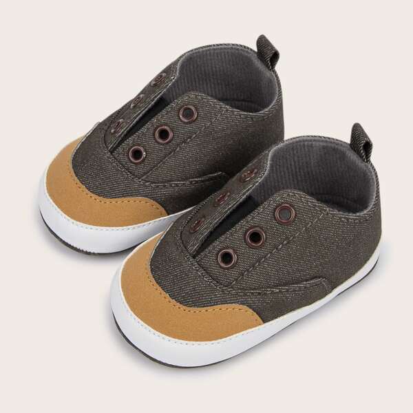 

Baby Colorblock Slip On Skate Shoes, Brown
