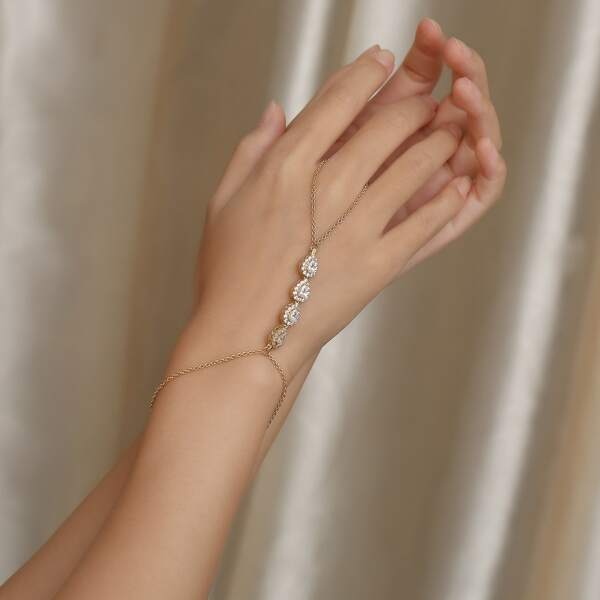 

Zircon Decor Mittens Bracelet, Gold