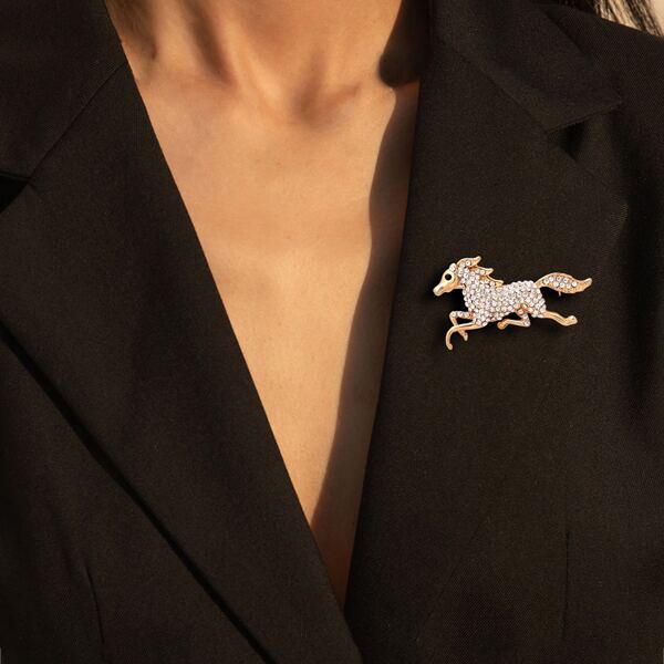 

Rhinestone Horse Design Brooch, Gold