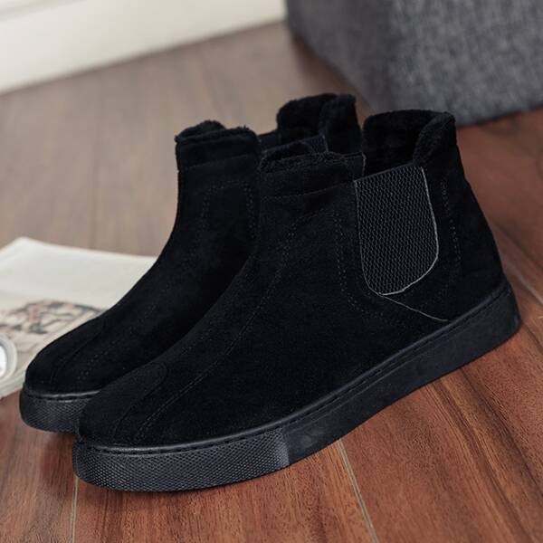 

Men Minimalist Chelsea Boots, Black