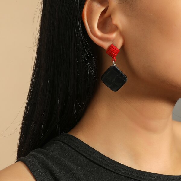 

Two Tone Geometric Drop Earrings, Multicolor