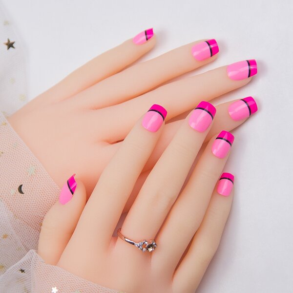 

24pcs Color Block Fake Nail & 1pc Nail File & 1sheet Tape, Multicolor