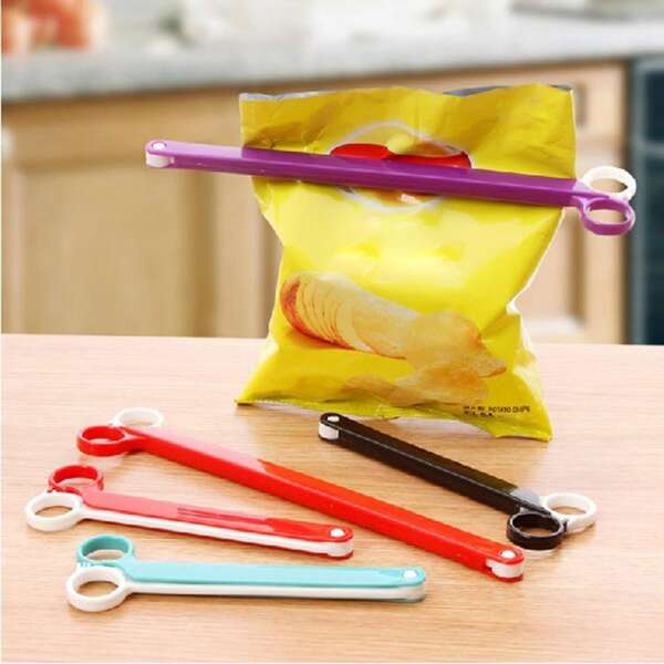 

1pc Scissors Shaped Random Color Sealing Clip, Multicolor