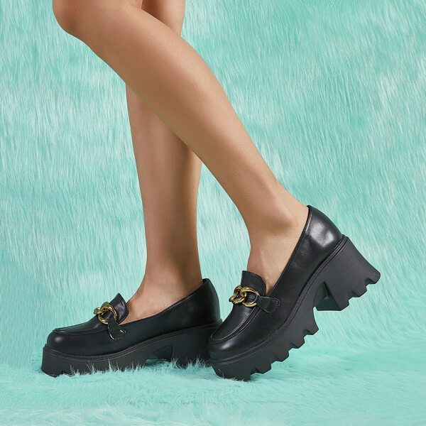 

Chain Decor Wedged Loafers, Black