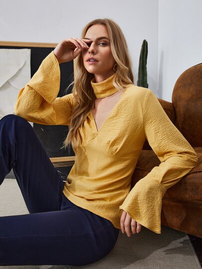 SHEIN Privé Choker Neck Flounce Sleeve Blouse