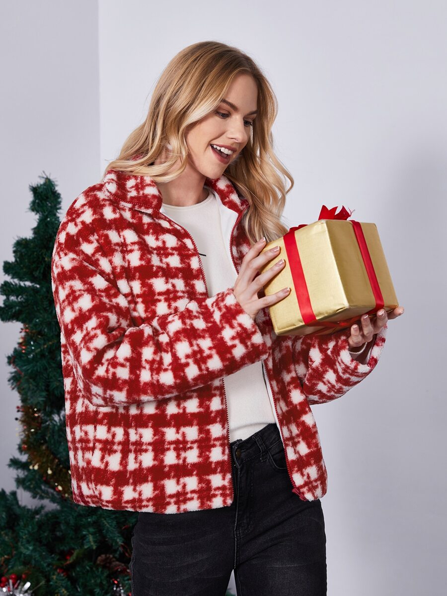 SHEIN Essnce Abrigo con patrón de cuadros de hombros caídos de peluche - Rojo y blanco - Ver 1