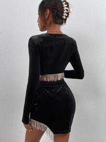 亮片流蘇邊短款絲絨上衣和不對稱下擺包臀半身裙 - 黑色 - 查看 2