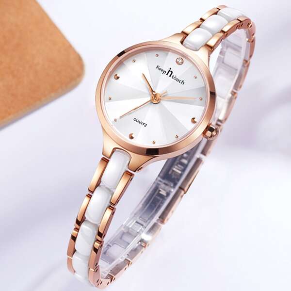 

Round Pointer Quartz Watch With Strap Remover