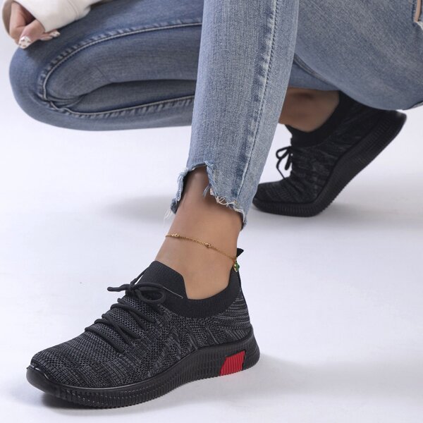 

Lace Up Decor Knit Running Shoes, Black